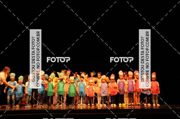 Buy your photos of the eventEspetculo de Dana Studio V on Fotop