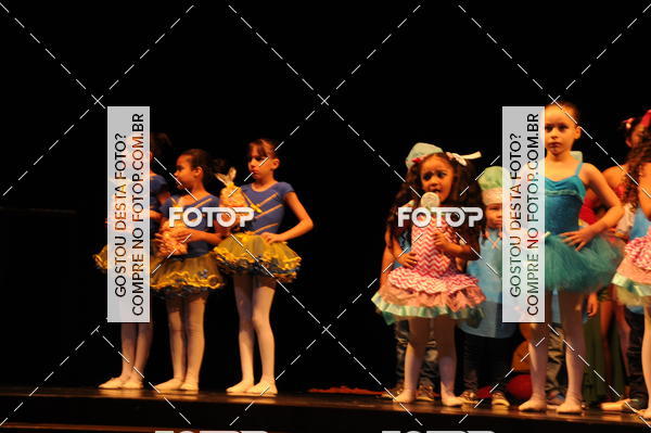 Buy your photos of the eventEspetculo de Dana Studio V on Fotop