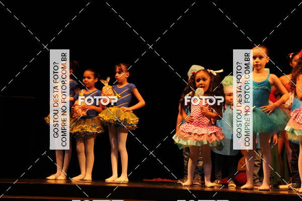 Buy your photos of the eventEspetculo de Dana Studio V on Fotop