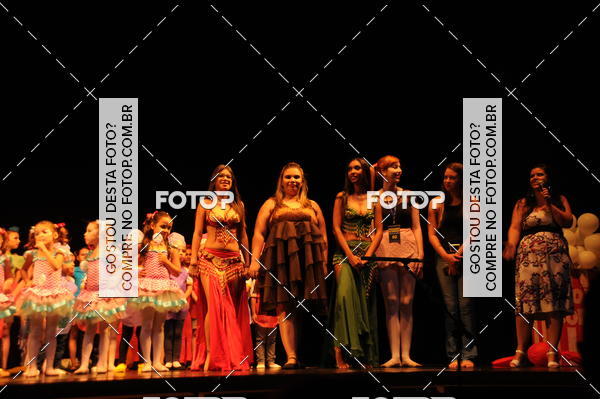 Buy your photos of the eventEspetculo de Dana Studio V on Fotop