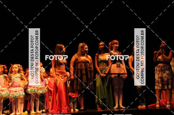 Buy your photos of the eventEspetculo de Dana Studio V on Fotop