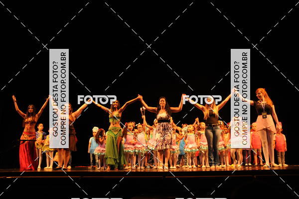 Buy your photos of the eventEspetculo de Dana Studio V on Fotop