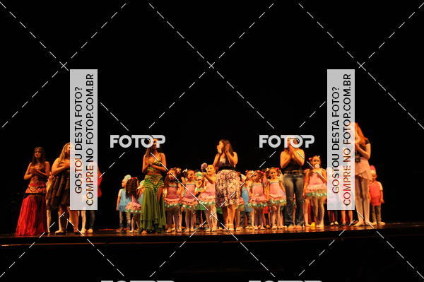 Buy your photos of the eventEspetculo de Dana Studio V on Fotop