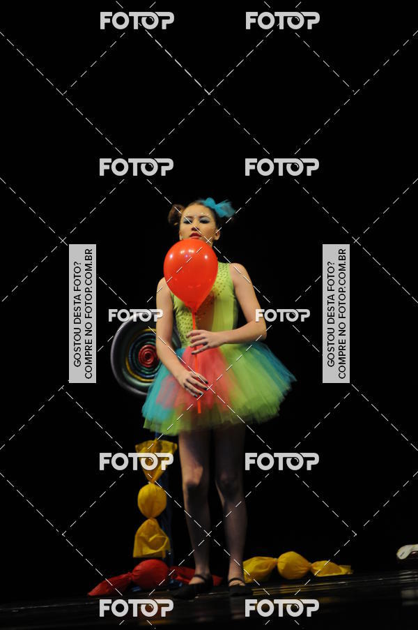 Buy your photos of the eventEspetculo de Dana Studio V on Fotop