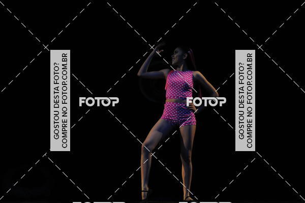 Buy your photos of the eventEspetculo de Dana Studio V on Fotop