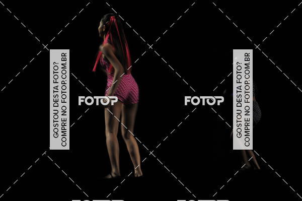 Buy your photos of the eventEspetculo de Dana Studio V on Fotop