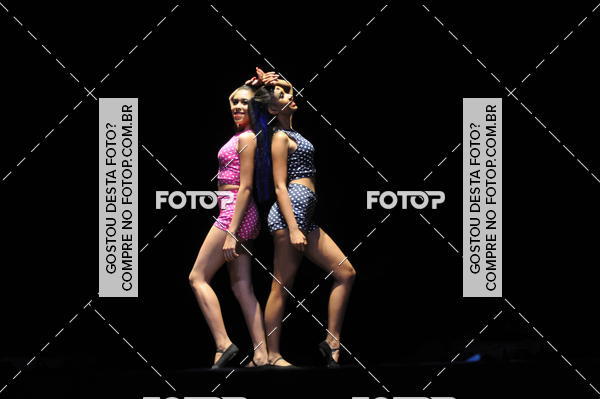 Buy your photos of the eventEspetculo de Dana Studio V on Fotop