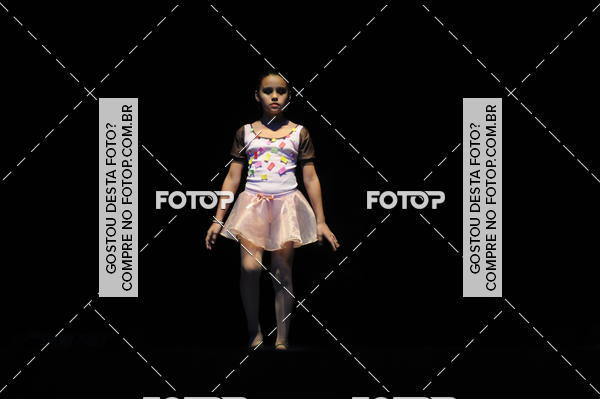 Buy your photos of the eventEspetculo de Dana Studio V on Fotop