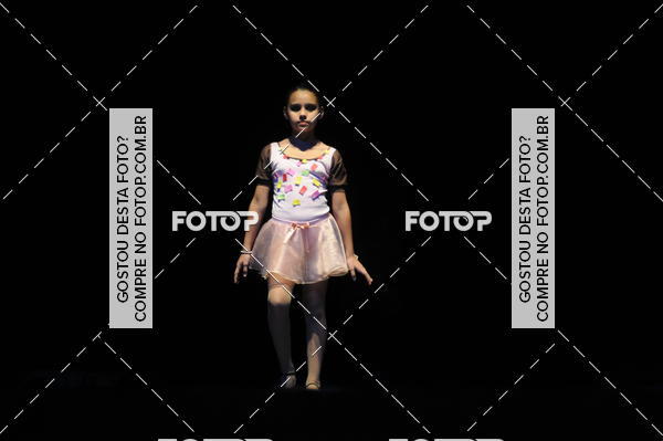 Buy your photos of the eventEspetculo de Dana Studio V on Fotop