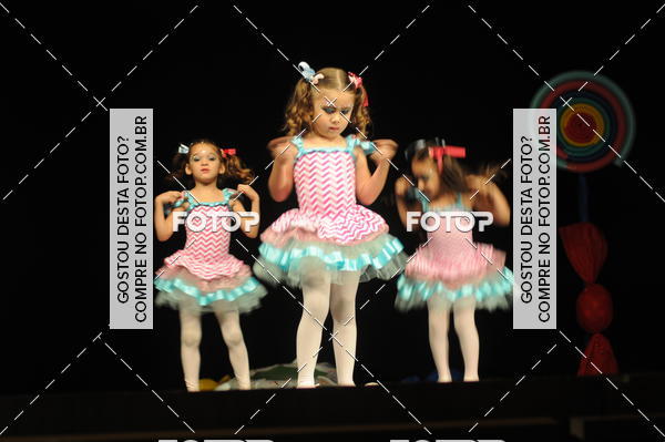 Buy your photos of the eventEspetculo de Dana Studio V on Fotop