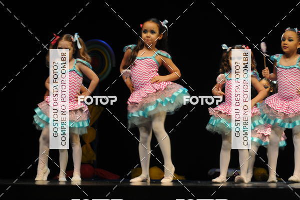 Buy your photos of the eventEspetculo de Dana Studio V on Fotop