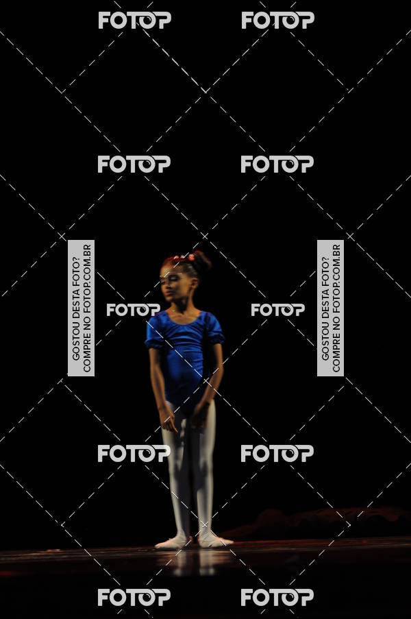 Buy your photos of the eventEspetculo de Dana Studio V on Fotop