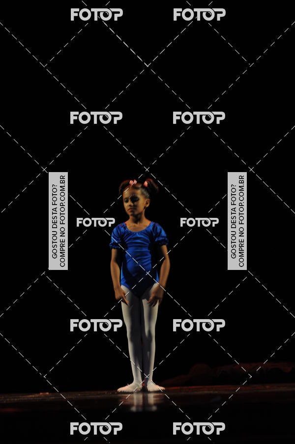 Buy your photos of the eventEspetculo de Dana Studio V on Fotop