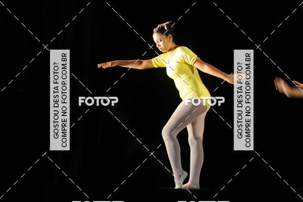 Buy your photos of the eventEspetculo de Dana Studio V on Fotop