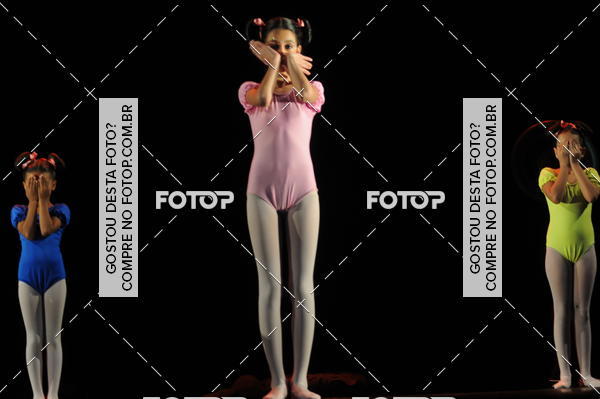 Buy your photos of the eventEspetculo de Dana Studio V on Fotop