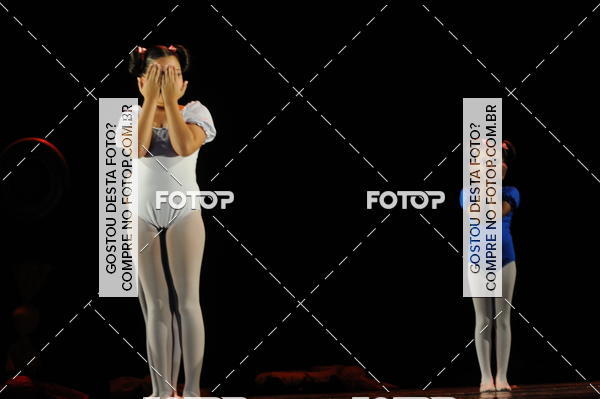 Buy your photos of the eventEspetculo de Dana Studio V on Fotop