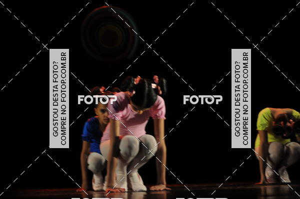 Buy your photos of the eventEspetculo de Dana Studio V on Fotop