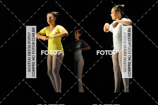 Buy your photos of the eventEspetculo de Dana Studio V on Fotop