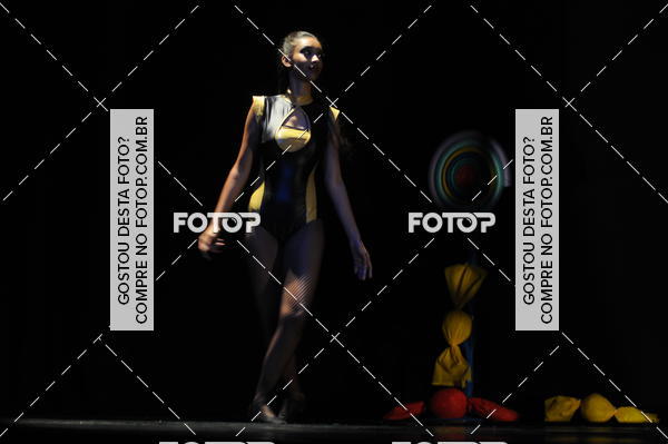 Buy your photos of the eventEspetculo de Dana Studio V on Fotop