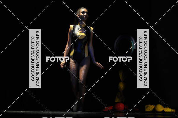 Buy your photos of the eventEspetculo de Dana Studio V on Fotop