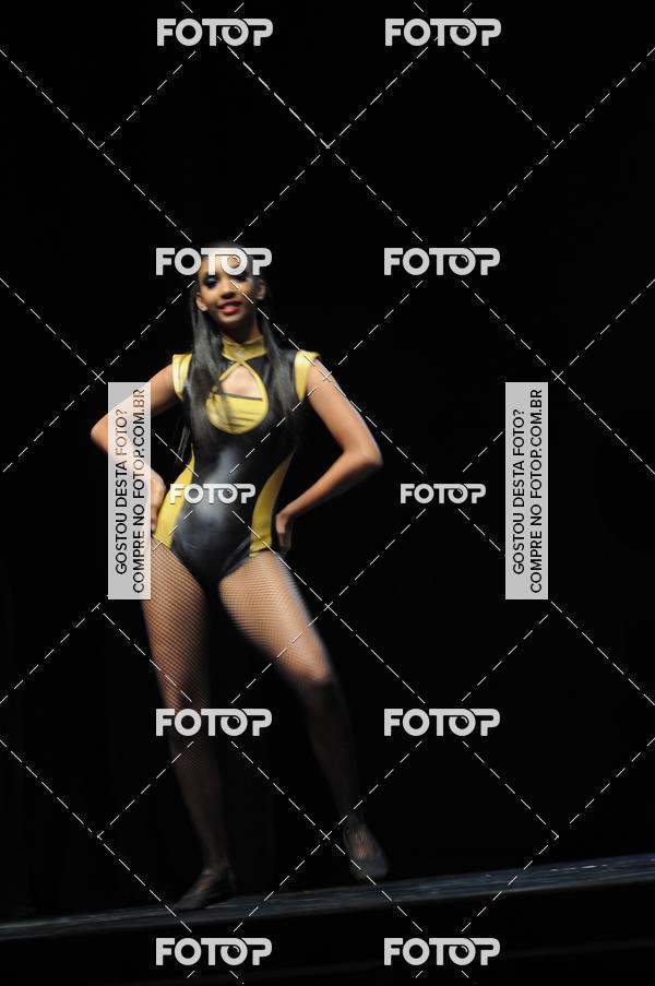 Buy your photos of the eventEspetculo de Dana Studio V on Fotop