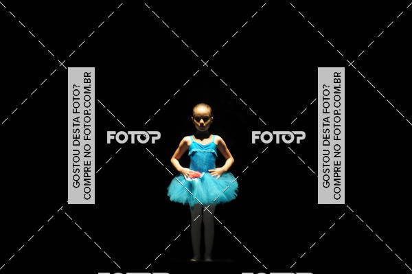 Buy your photos of the eventEspetculo de Dana Studio V on Fotop