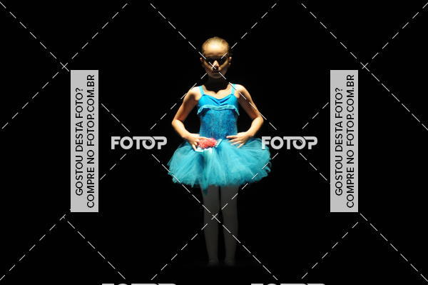 Buy your photos of the eventEspetculo de Dana Studio V on Fotop