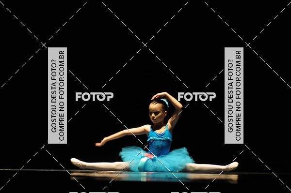 Buy your photos of the eventEspetculo de Dana Studio V on Fotop