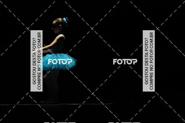 Buy your photos of the eventEspetculo de Dana Studio V on Fotop