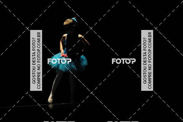 Buy your photos of the eventEspetculo de Dana Studio V on Fotop