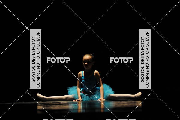 Buy your photos of the eventEspetculo de Dana Studio V on Fotop