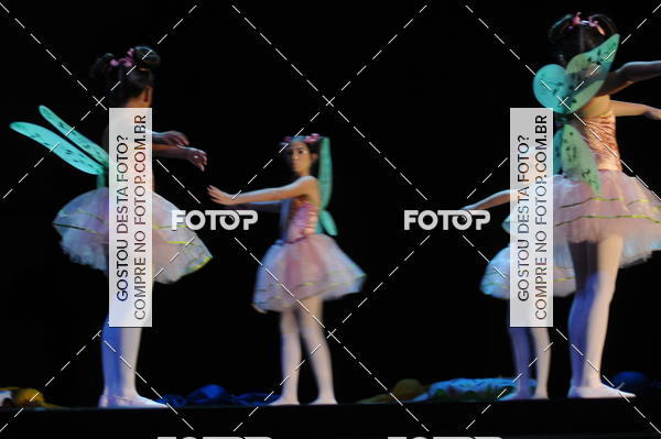 Buy your photos of the eventEspetculo de Dana Studio V on Fotop