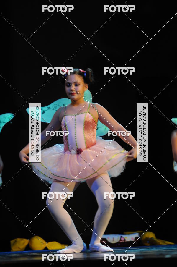 Buy your photos of the eventEspetculo de Dana Studio V on Fotop