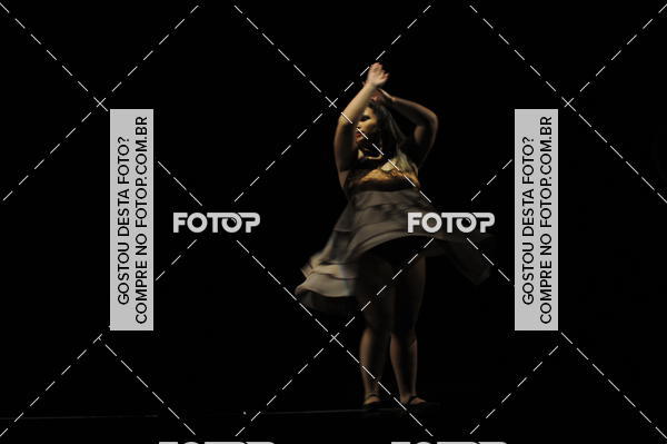 Buy your photos of the eventEspetculo de Dana Studio V on Fotop