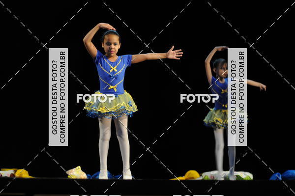 Buy your photos of the eventEspetculo de Dana Studio V on Fotop