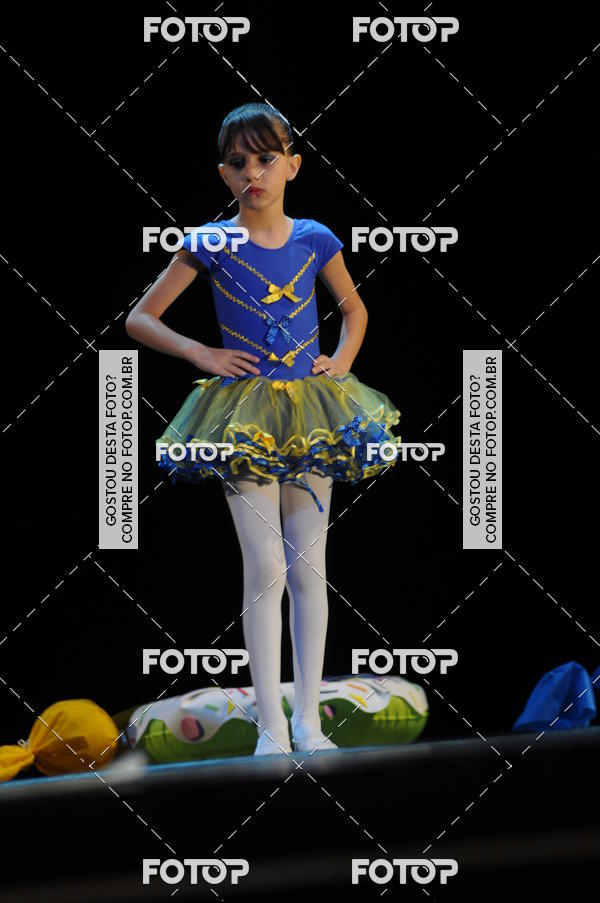 Buy your photos of the eventEspetculo de Dana Studio V on Fotop