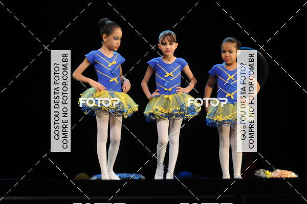 Buy your photos of the eventEspetculo de Dana Studio V on Fotop