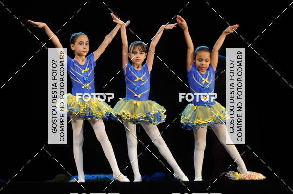 Buy your photos of the eventEspetculo de Dana Studio V on Fotop