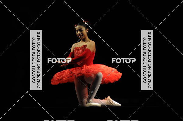 Buy your photos of the eventEspetculo de Dana Studio V on Fotop