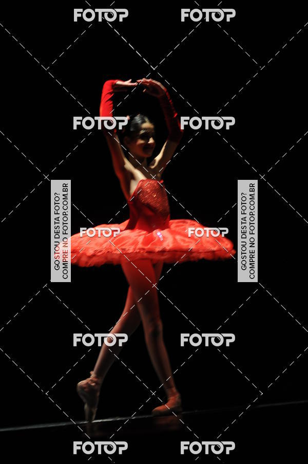 Buy your photos of the eventEspetculo de Dana Studio V on Fotop