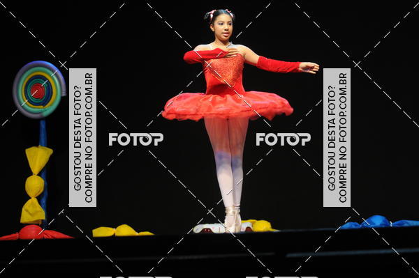 Buy your photos of the eventEspetculo de Dana Studio V on Fotop