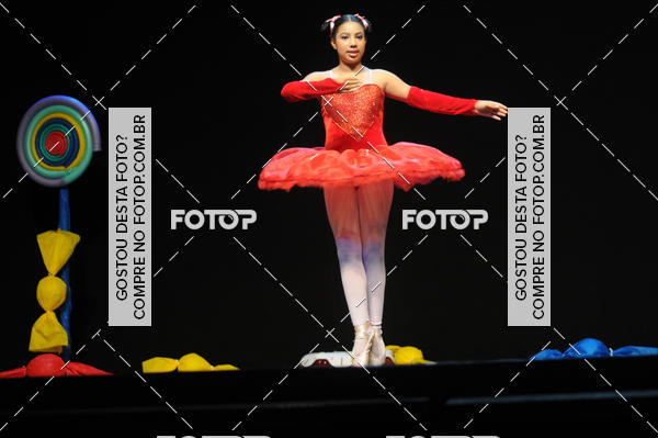 Buy your photos of the eventEspetculo de Dana Studio V on Fotop