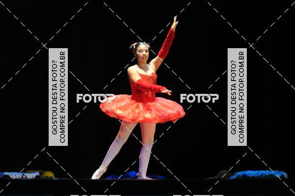 Buy your photos of the eventEspetculo de Dana Studio V on Fotop