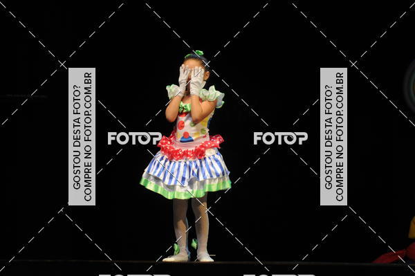 Buy your photos of the eventEspetculo de Dana Studio V on Fotop