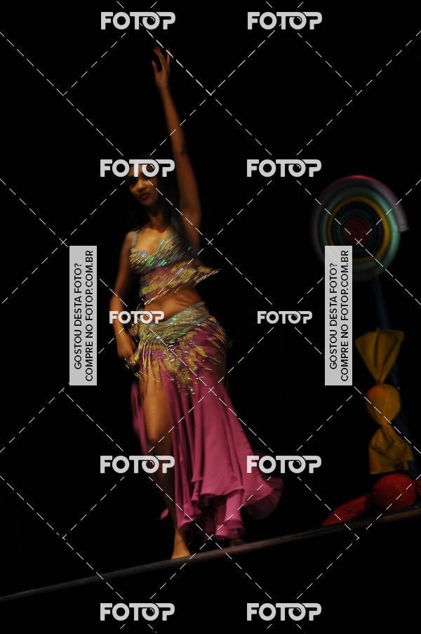 Buy your photos of the eventEspetculo de Dana Studio V on Fotop