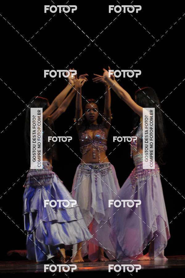 Buy your photos of the eventEspetculo de Dana Studio V on Fotop