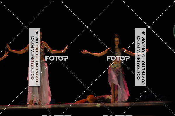 Buy your photos of the eventEspetculo de Dana Studio V on Fotop