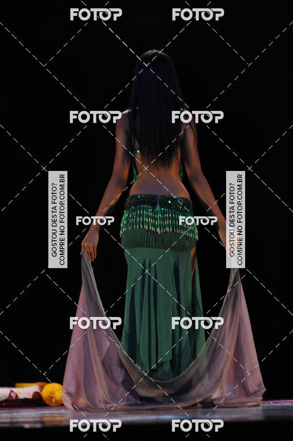 Buy your photos of the eventEspetculo de Dana Studio V on Fotop