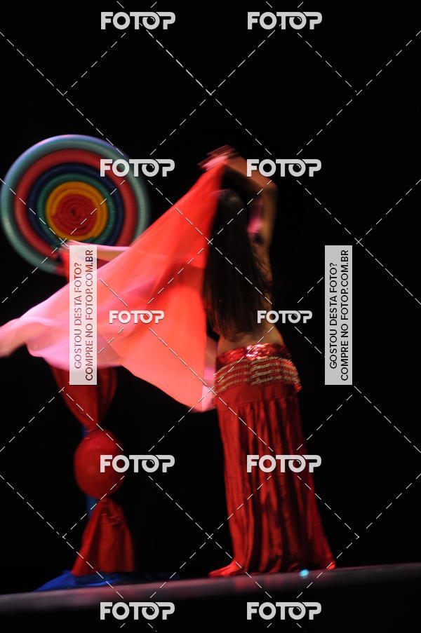 Buy your photos of the eventEspetculo de Dana Studio V on Fotop