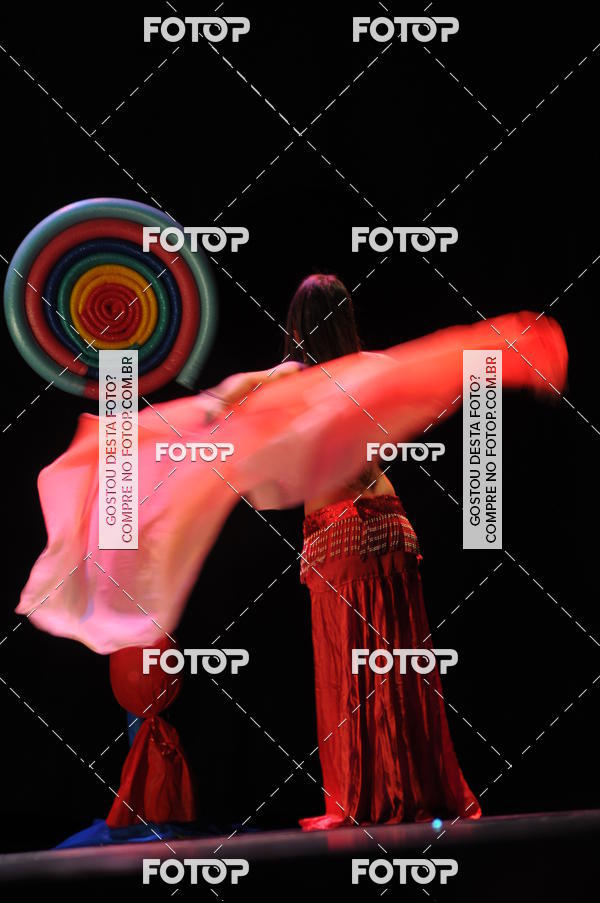 Buy your photos of the eventEspetculo de Dana Studio V on Fotop